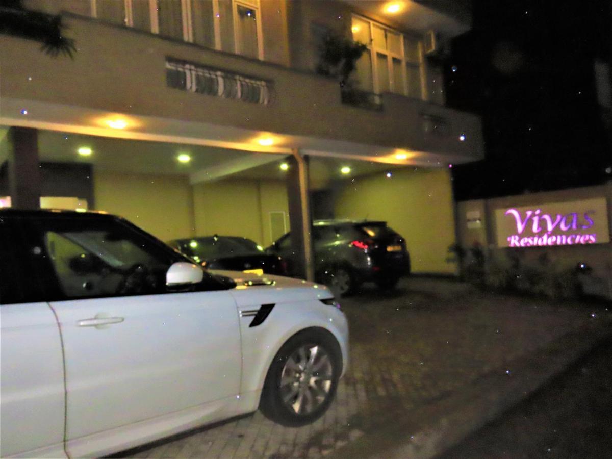 Vivas Residencies Luxury Apartments マウントラビニア エクステリア 写真