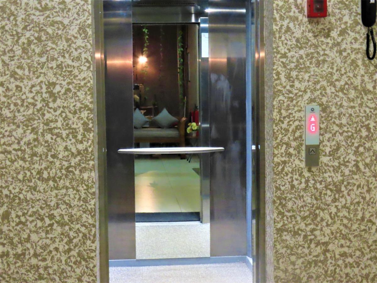 Vivas Residencies Luxury Apartments マウントラビニア エクステリア 写真