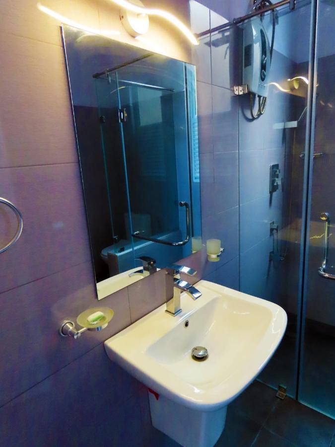 Vivas Residencies Luxury Apartments マウントラビニア エクステリア 写真