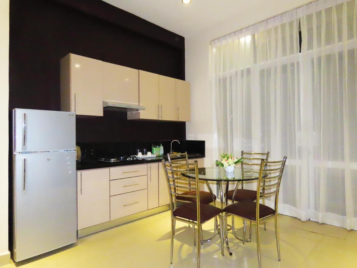 Vivas Residencies Luxury Apartments マウントラビニア エクステリア 写真